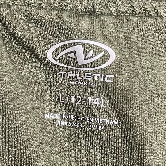 New Athletic Works Core Running  Shorts Green Camo Size Large - Picture 5 of 10